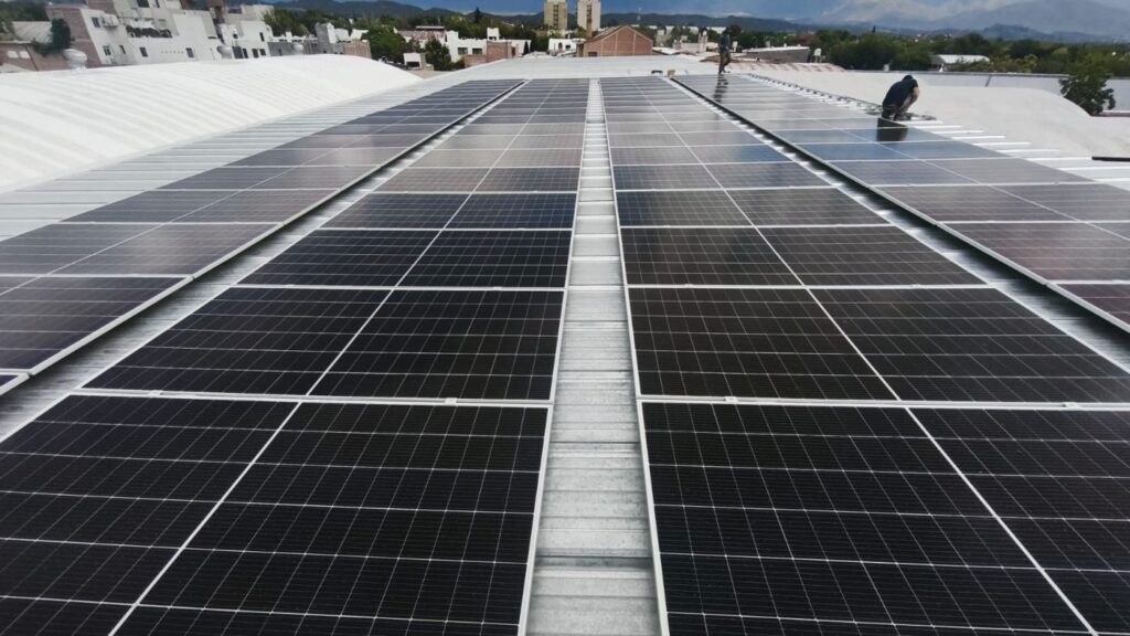 Planta fotovoltaica de Suntec Energía en Tecnalco